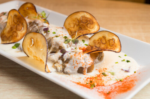 Berenjena a la brasa con salsa de parmesano