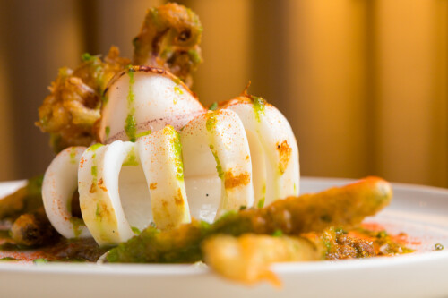 Calamar a la brasa con fricase de boletus